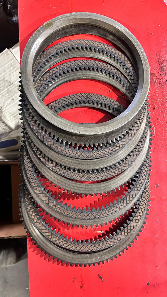 REDUCTOR GIRO SAT 225-220 - Zwenkmotor voor Bouwmachine: afbeelding 3 REDUCTOR GIRO SAT 225-220 - Zwenkmotor voor Bouwmachine: afbeelding 3