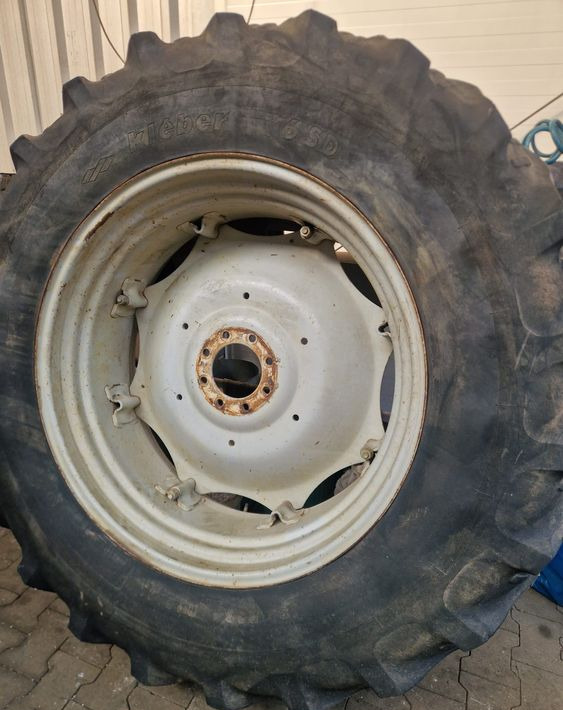 Części do Ciągnika Massey Ferguson MF 3000, 6000 Koła tylne 18,4R38 do ciągnika MF - Complete wiel voor Landbouwmachine: afbeelding 4 Części do Ciągnika Massey Ferguson MF 3000, 6000 Koła tylne 18,4R38 do ciągnika MF - Complete wiel voor Landbouwmachine: afbeelding 4