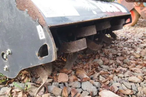 Glebogryzarka 2010 do BOBCATA - Grondfrees: afbeelding 1 Glebogryzarka 2010 do BOBCATA - Grondfrees: afbeelding 1