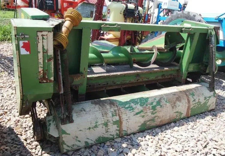 Heder John deere do kukurydzy 4 rzędowy claas john deere - Maiskolvenplukker: afbeelding 4 Heder John deere do kukurydzy 4 rzędowy claas john deere - Maiskolvenplukker: afbeelding 4