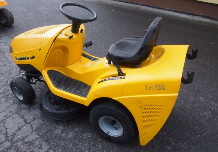 Kosiarka traktorek Castel Garden 13/92 2007 Kosiarka Castel Garden 13/92 - Gazonmaaier: afbeelding 3 Kosiarka traktorek Castel Garden 13/92 2007 Kosiarka Castel Garden 13/92 - Gazonmaaier: afbeelding 3