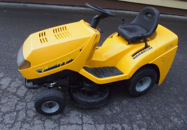 Kosiarka traktorek Castel Garden 13/92 2007 Kosiarka Castel Garden 13/92 - Gazonmaaier: afbeelding 2 Kosiarka traktorek Castel Garden 13/92 2007 Kosiarka Castel Garden 13/92 - Gazonmaaier: afbeelding 2