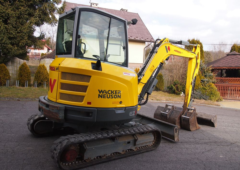 Minikoparka Wacker Neuson EZ36 2018 Minikoparka Wacker Neuson - Minigraafmachine: afbeelding 2 Minikoparka Wacker Neuson EZ36 2018 Minikoparka Wacker Neuson - Minigraafmachine: afbeelding 2
