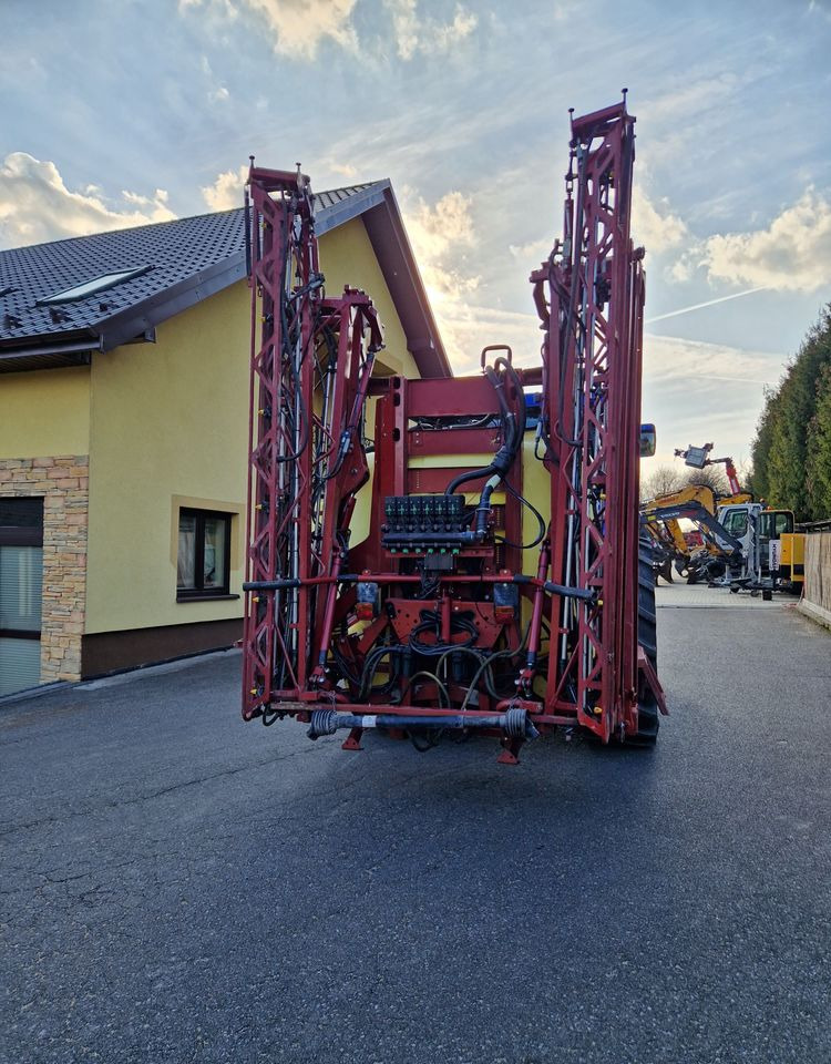 Opryskiwacz Hardi Master plus 1200 2014 Opryskiwacz zawieszany HARDI - Gedragen veldspuit: afbeelding 2 Opryskiwacz Hardi Master plus 1200 2014 Opryskiwacz zawieszany HARDI - Gedragen veldspuit: afbeelding 2