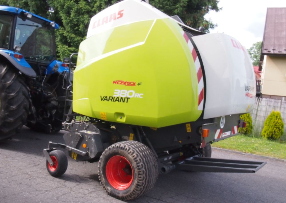 Prasa Claas VARIANT 380 RC 2014 Prasa rolująca z nożami i opuszczana podłoga - Ronde balenpers: afbeelding 2 Prasa Claas VARIANT 380 RC 2014 Prasa rolująca z nożami i opuszczana podłoga - Ronde balenpers: afbeelding 2