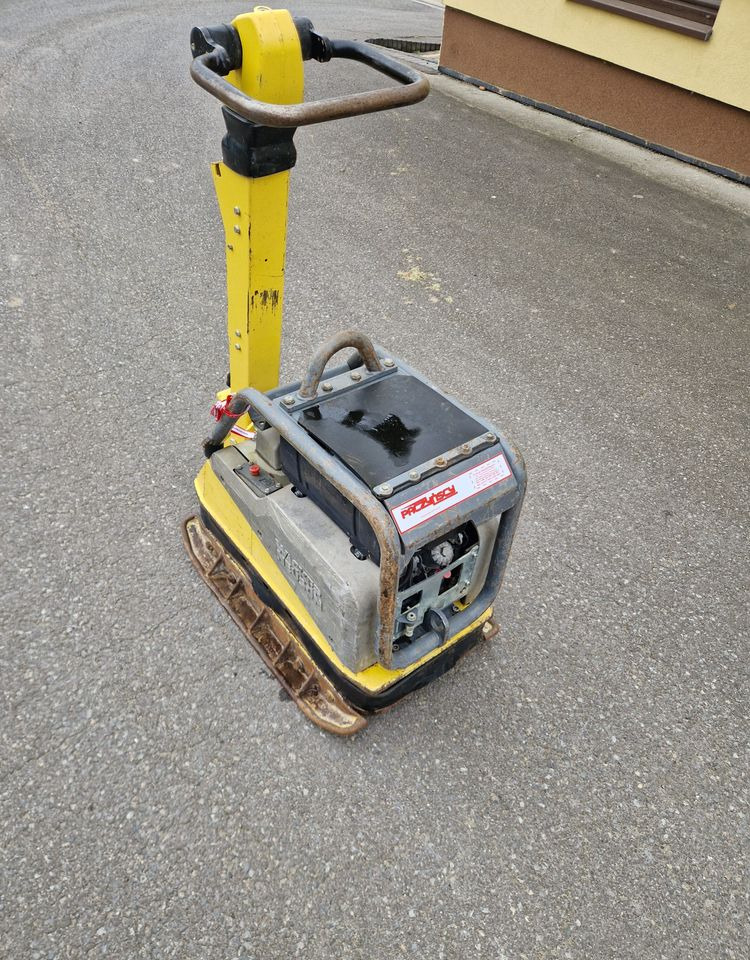 Ubijarka Wacker DPU 4545 2018 Ubijarka zagęszczarka płyta Wacker DPU 4545 - Trilplaat: afbeelding 2 Ubijarka Wacker DPU 4545 2018 Ubijarka zagęszczarka płyta Wacker DPU 4545 - Trilplaat: afbeelding 2