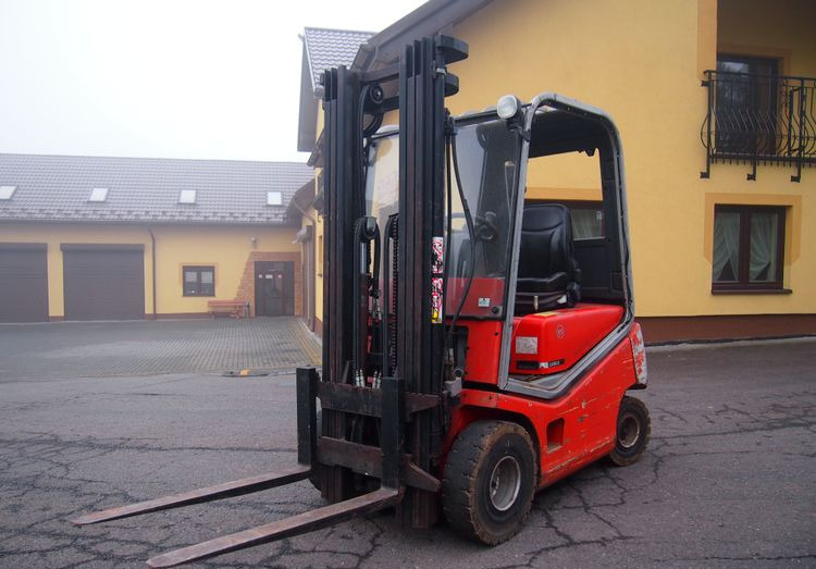 Wózek widłowy Toyota 8f 2011 TRIPLEX - LPG heftruck: afbeelding 2 Wózek widłowy Toyota 8f 2011 TRIPLEX - LPG heftruck: afbeelding 2