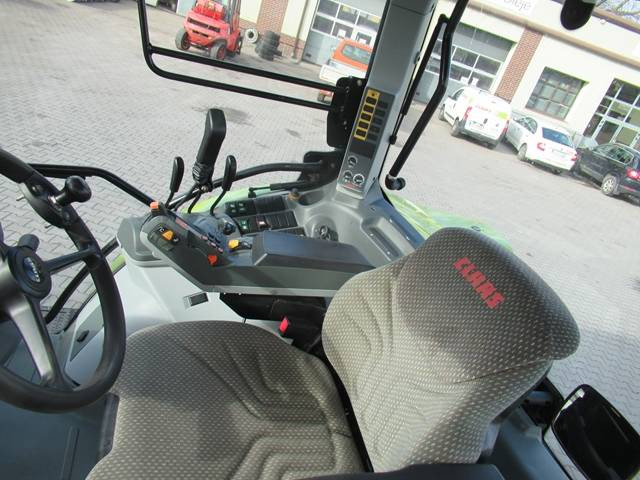 Tractor Claas Arion 620: afbeelding 21