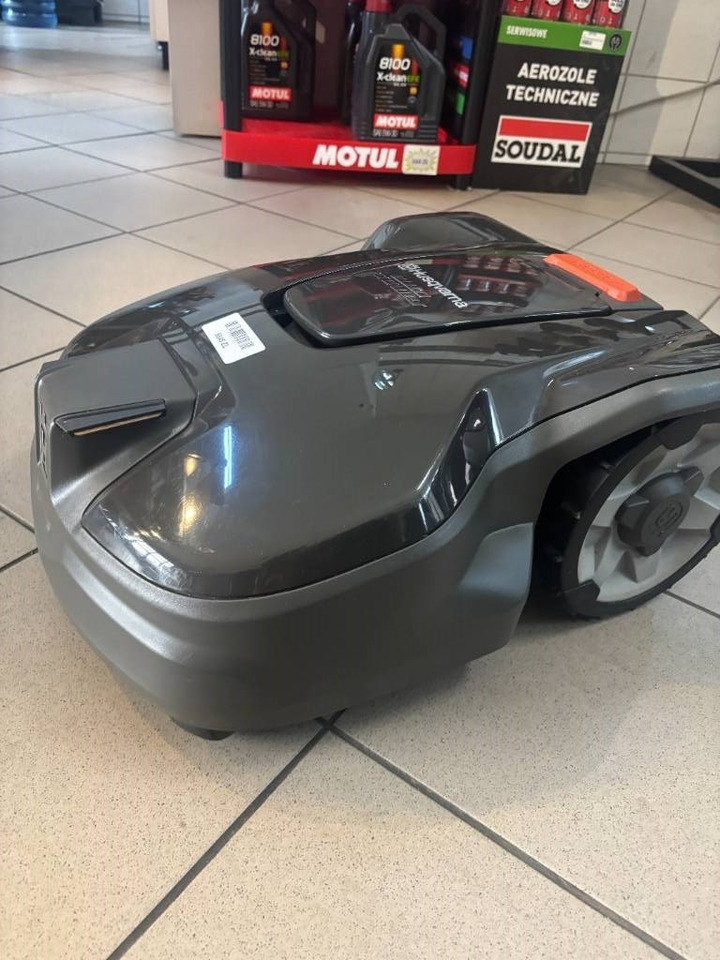 Husqvarna Automower 310 - Gazonmaaier: afbeelding 1 Husqvarna Automower 310 - Gazonmaaier: afbeelding 1