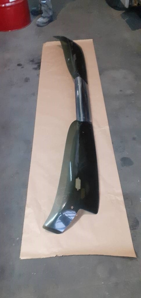 Mercedes-Benz Actros - Zonneklep voor Vrachtwagen: afbeelding 4 Mercedes-Benz Actros - Zonneklep voor Vrachtwagen: afbeelding 4