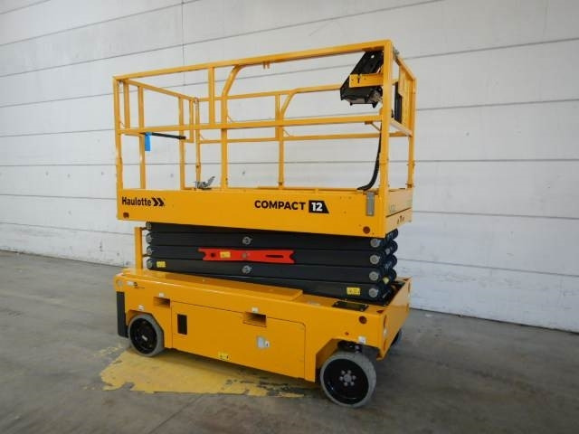 Haulotte Compact 12 AE - Schaarlift: afbeelding 3 Haulotte Compact 12 AE - Schaarlift: afbeelding 3
