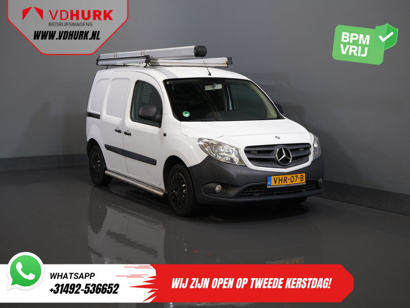 Mercedes-Benz Citan 112 BENZINE MARGE Imperiaal/ Inrichting/ Sidebars/ Airco/ Trekhaak/ PDC - Kleine bestelwagen: afbeelding 1 Mercedes-Benz Citan 112 BENZINE MARGE Imperiaal/ Inrichting/ Sidebars/ Airco/ Trekhaak/ PDC - Kleine bestelwagen: afbeelding 1