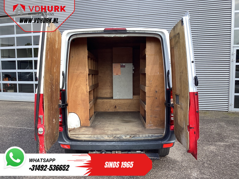 Mercedes-Benz Sprinter 214 2.2 CDI EXPORT ONLY Airco/ Cruise/ Trekhaak/ Bluetooth - Kleine bestelwagen: afbeelding 5 Mercedes-Benz Sprinter 214 2.2 CDI EXPORT ONLY Airco/ Cruise/ Trekhaak/ Bluetooth - Kleine bestelwagen: afbeelding 5