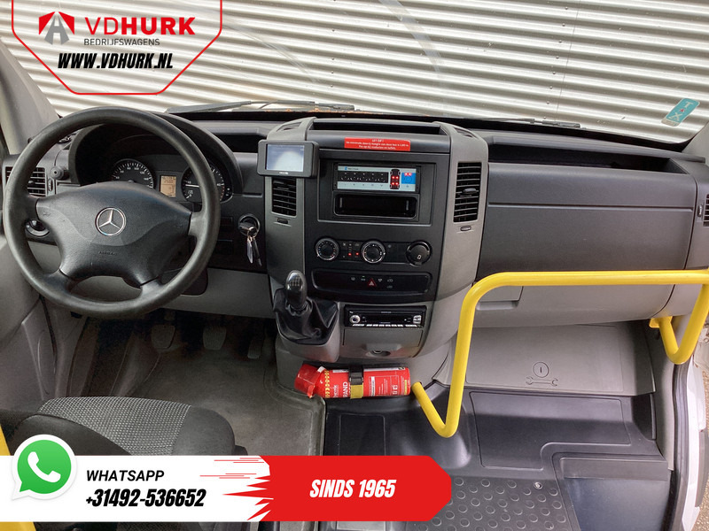 Mercedes-Benz Sprinter 313 2.2 CDI L2H2 € 10.164 Incl. BTW EXPORT ONLY Combi/ 9 Persoons/ Kombi/ 9P/ Airco/ Rolstoellift - Minibus, Personenvervoer: afbeelding 3 Mercedes-Benz Sprinter 313 2.2 CDI L2H2 € 10.164 Incl. BTW EXPORT ONLY Combi/ 9 Persoons/ Kombi/ 9P/ Airco/ Rolstoellift - Minibus, Personenvervoer: afbeelding 3