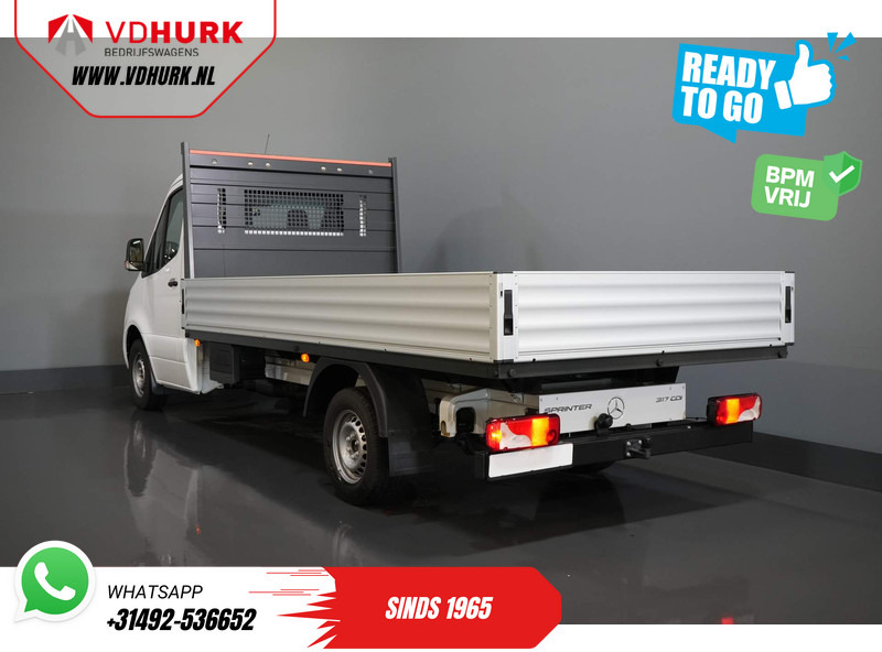 Mercedes-Benz Sprinter 317 CDI Aut. L3 Open laadbak/ 3.5t Trekverm./ MBUX/ 4.3m bak/ Stoelverw./ Cruise/ Trekhaak - Bestelwagen met open laadbak: afbeelding 2 Mercedes-Benz Sprinter 317 CDI Aut. L3 Open laadbak/ 3.5t Trekverm./ MBUX/ 4.3m bak/ Stoelverw./ Cruise/ Trekhaak - Bestelwagen met open laadbak: afbeelding 2