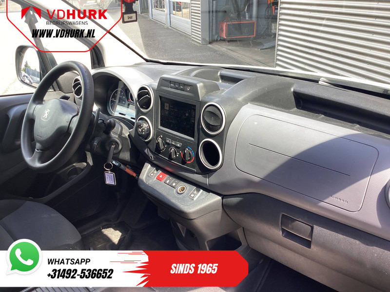 Peugeot Partner 1.6 HDI 120 pk Aut. EXPORT ONLY EUR6/ Camera/ Cruise/ Airco/ Trekhaak - Kleine bestelwagen: afbeelding 3 Peugeot Partner 1.6 HDI 120 pk Aut. EXPORT ONLY EUR6/ Camera/ Cruise/ Airco/ Trekhaak - Kleine bestelwagen: afbeelding 3