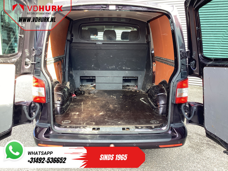 Volkswagen Transporter 2.0 TDI 140 pk DSG Aut. L2 Dubbel Cabine DC EXPORT 2.5t Trekverm./ Cruise/ Airco/ PDC V+A/ LMV - Kleine bestelwagen, Bestelwagen met dubbele cabine: afbeelding 5 Volkswagen Transporter 2.0 TDI 140 pk DSG Aut. L2 Dubbel Cabine DC EXPORT 2.5t Trekverm./ Cruise/ Airco/ PDC V+A/ LMV - Kleine bestelwagen, Bestelwagen met dubbele cabine: afbeelding 5