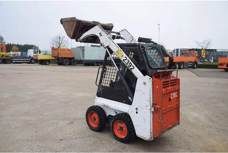 Bobcat S70 - Schranklader: afbeelding 4 Bobcat S70 - Schranklader: afbeelding 4