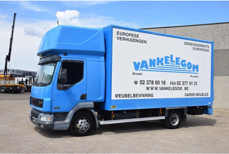 DAF LF 220 LF45 220 - Bakwagen: afbeelding 2 DAF LF 220 LF45 220 - Bakwagen: afbeelding 2