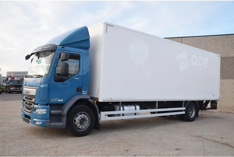DAF LF 280 - Bakwagen: afbeelding 3 DAF LF 280 - Bakwagen: afbeelding 3