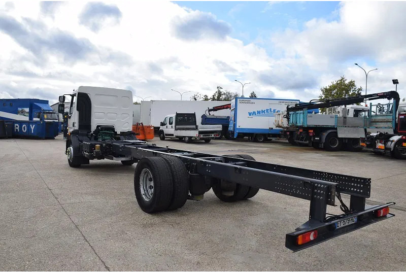 Diversen Volvo FL280 - Chassis vrachtwagen: afbeelding 5 Diversen Volvo FL280 - Chassis vrachtwagen: afbeelding 5