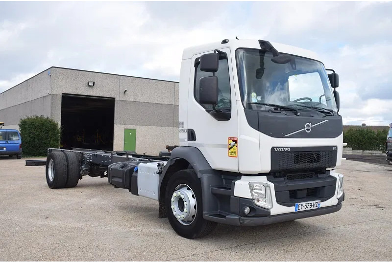 Diversen Volvo FL280 - Chassis vrachtwagen: afbeelding 2 Diversen Volvo FL280 - Chassis vrachtwagen: afbeelding 2