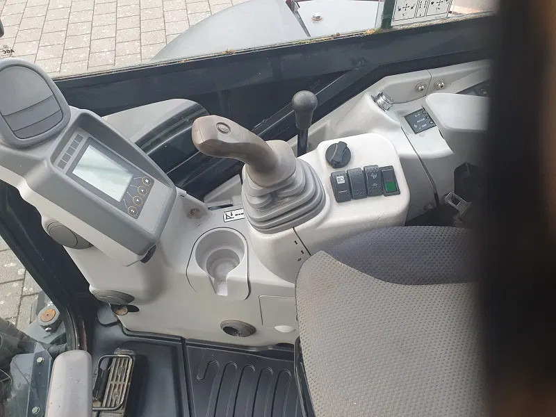 Hitachi ZX33U -5A -CLR - Minigraafmachine: afbeelding 4 Hitachi ZX33U -5A -CLR - Minigraafmachine: afbeelding 4