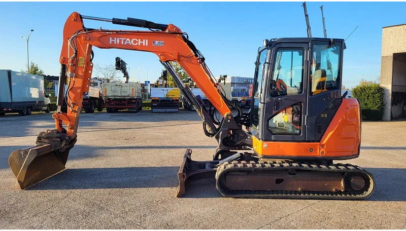 Hitachi ZX65USB-5A CLR - Rupsgraafmachine: afbeelding 2 Hitachi ZX65USB-5A CLR - Rupsgraafmachine: afbeelding 2