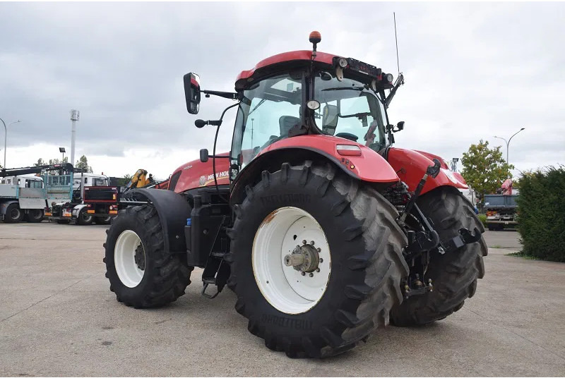 New Holland T7.270 4WD SA T7.270 4WD SA - Landbouwmachine: afbeelding 4 New Holland T7.270 4WD SA T7.270 4WD SA - Landbouwmachine: afbeelding 4