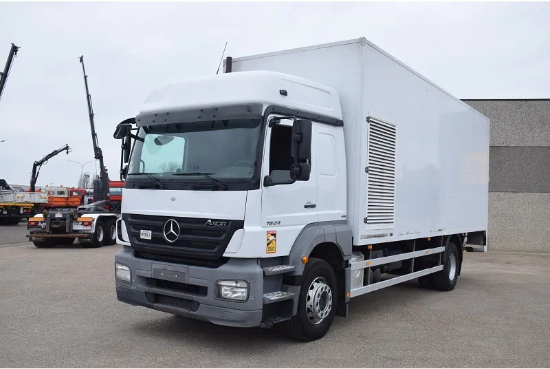 Mercedes-Benz Axor 1824 - Bakwagen: afbeelding 2 Mercedes-Benz Axor 1824 - Bakwagen: afbeelding 2