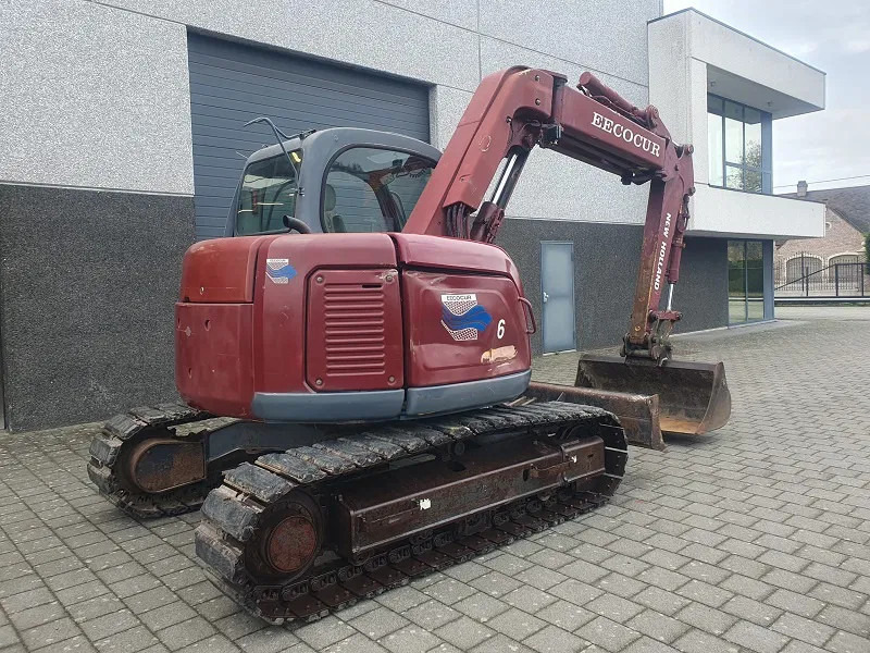 New Holland Kobelco E70 - 8 TON - Minigraafmachine: afbeelding 4 New Holland Kobelco E70 - 8 TON - Minigraafmachine: afbeelding 4