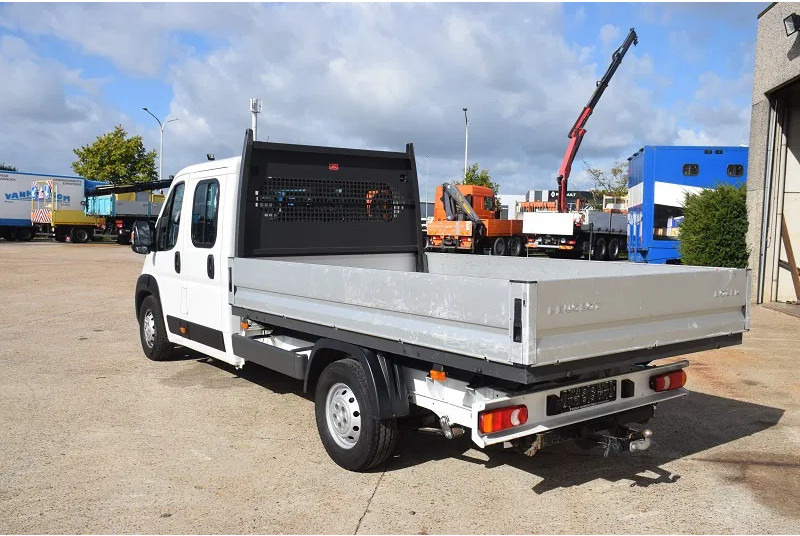 Peugeot Boxer BOXER 2.0 L -130 pk -L4 - Bestelwagen met open laadbak, Bestelwagen met dubbele cabine: afbeelding 5 Peugeot Boxer BOXER 2.0 L -130 pk -L4 - Bestelwagen met open laadbak, Bestelwagen met dubbele cabine: afbeelding 5