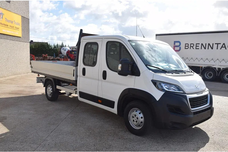 Peugeot Boxer BOXER 2.0 L -130 pk -L4 - Bestelwagen met open laadbak, Bestelwagen met dubbele cabine: afbeelding 3 Peugeot Boxer BOXER 2.0 L -130 pk -L4 - Bestelwagen met open laadbak, Bestelwagen met dubbele cabine: afbeelding 3