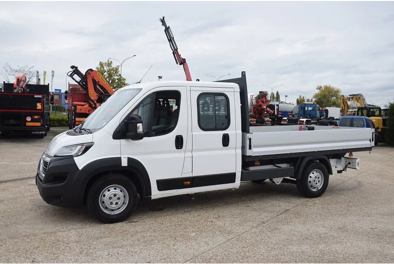 Peugeot Boxer - Bestelwagen met open laadbak, Bestelwagen met dubbele cabine: afbeelding 3 Peugeot Boxer - Bestelwagen met open laadbak, Bestelwagen met dubbele cabine: afbeelding 3