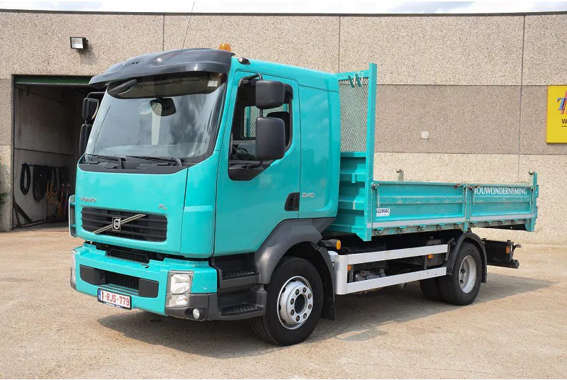 Volvo FL 240 - Kipper vrachtwagen: afbeelding 3 Volvo FL 240 - Kipper vrachtwagen: afbeelding 3