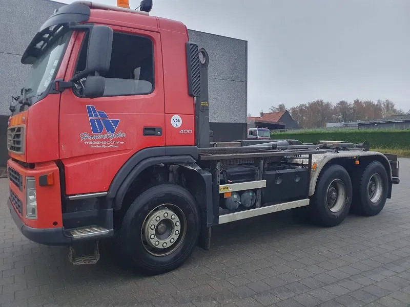 Volvo FM 400 - Haakarmsysteem vrachtwagen: afbeelding 1 Volvo FM 400 - Haakarmsysteem vrachtwagen: afbeelding 1