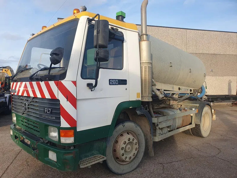 Volvo FL 7.260 - Vrachtwagen: afbeelding 2 Volvo FL 7.260 - Vrachtwagen: afbeelding 2