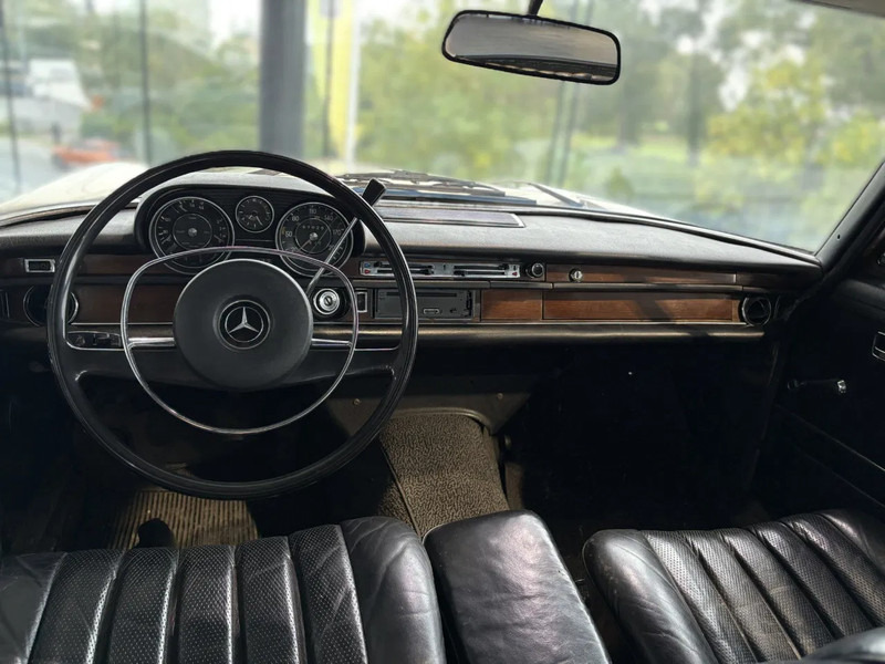 Mercedes-Benz 280SE *OldTimer*Automaat*LerenZetels*Schuifdak* - Personenwagen: afbeelding 3 Mercedes-Benz 280SE *OldTimer*Automaat*LerenZetels*Schuifdak* - Personenwagen: afbeelding 3