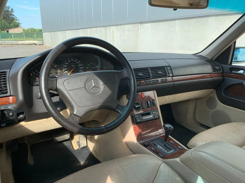 Mercedes-Benz 300-serie 300SE 350 - Personenwagen: afbeelding 5 Mercedes-Benz 300-serie 300SE 350 - Personenwagen: afbeelding 5