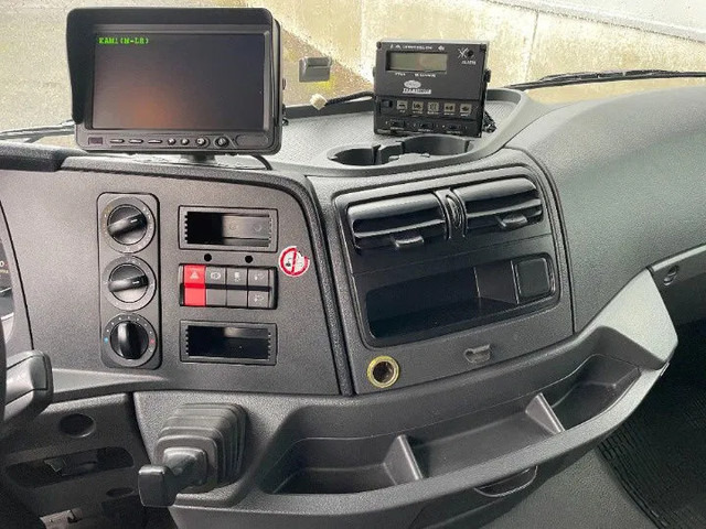 Mercedes-Benz Atego 1221 *Cruise control*Bluetooth*Elektrisch verstelbare en verwarmde spiegels - Koelwagen vrachtwagen: afbeelding 4 Mercedes-Benz Atego 1221 *Cruise control*Bluetooth*Elektrisch verstelbare en verwarmde spiegels - Koelwagen vrachtwagen: afbeelding 4