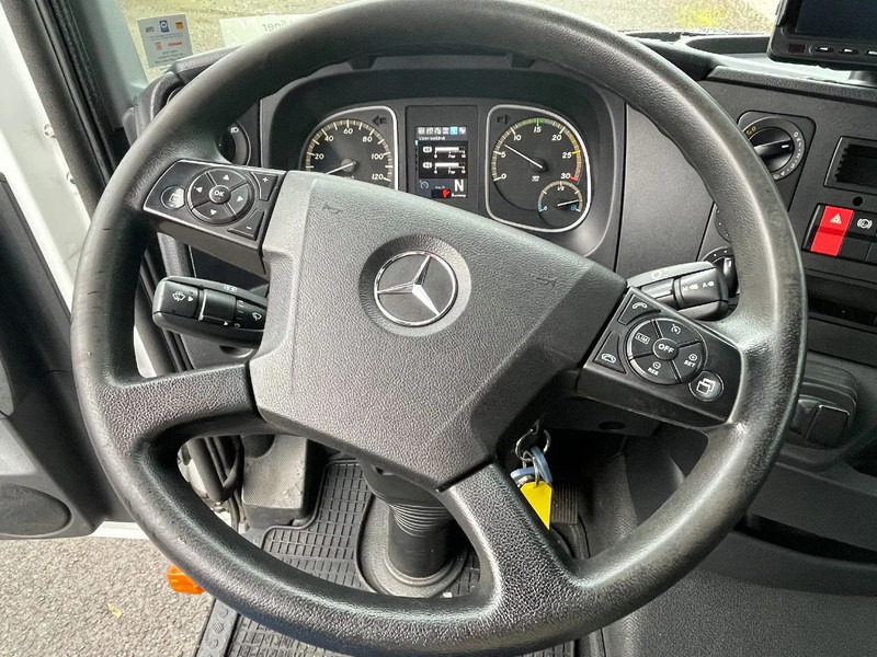 Mercedes-Benz Atego 1221 *Cruise control*Bluetooth*Elektrisch verstelbare en verwarmde spiegels - Koelwagen vrachtwagen: afbeelding 3 Mercedes-Benz Atego 1221 *Cruise control*Bluetooth*Elektrisch verstelbare en verwarmde spiegels - Koelwagen vrachtwagen: afbeelding 3