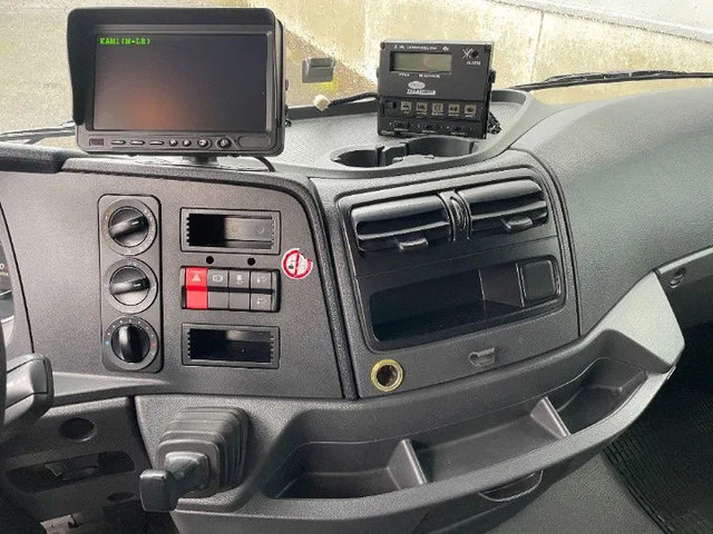Mercedes-Benz Atego 1221 *Cruise control*Bluetooth*Elektrisch verstelbare en verwarmde spiegels - Koelwagen vrachtwagen: afbeelding 4 Mercedes-Benz Atego 1221 *Cruise control*Bluetooth*Elektrisch verstelbare en verwarmde spiegels - Koelwagen vrachtwagen: afbeelding 4