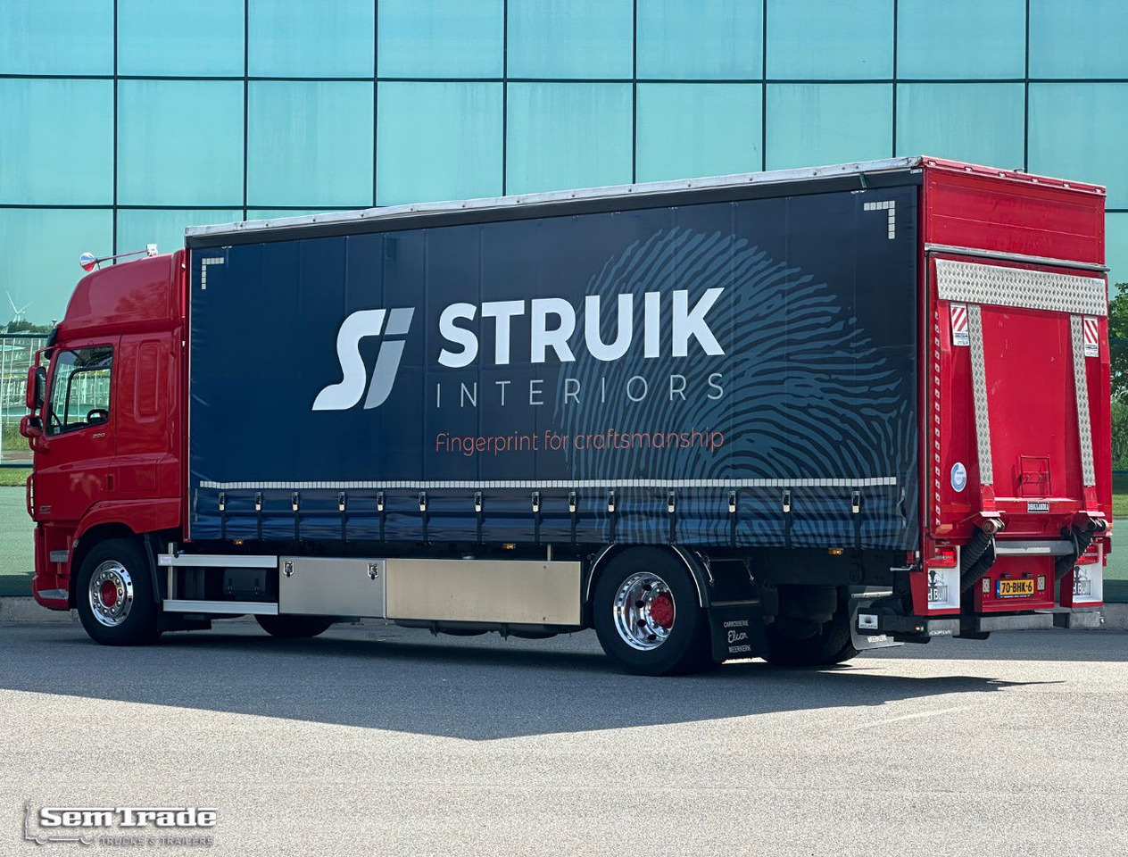 DAF CF 290 FA Space CAB Hardhouten Vloer 2500 KG Klep Nieuw Staat - Bakwagen: afbeelding 3 DAF CF 290 FA Space CAB Hardhouten Vloer 2500 KG Klep Nieuw Staat - Bakwagen: afbeelding 3