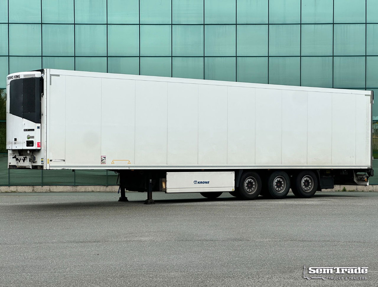 Krone TKS Thermo King SLXe Spectrum BI-Temp Lift Axle Holland-Trailer - Koelwagen oplegger: afbeelding 1 Krone TKS Thermo King SLXe Spectrum BI-Temp Lift Axle Holland-Trailer - Koelwagen oplegger: afbeelding 1