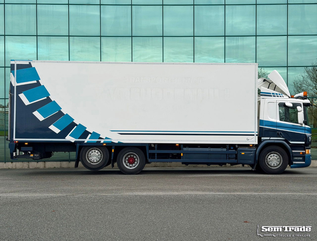 Scania P370 VAN Beurden Isolated BOX Thermo King Tail Lift 584.000 KM TOP Condition - Koelwagen vrachtwagen: afbeelding 5 Scania P370 VAN Beurden Isolated BOX Thermo King Tail Lift 584.000 KM TOP Condition - Koelwagen vrachtwagen: afbeelding 5