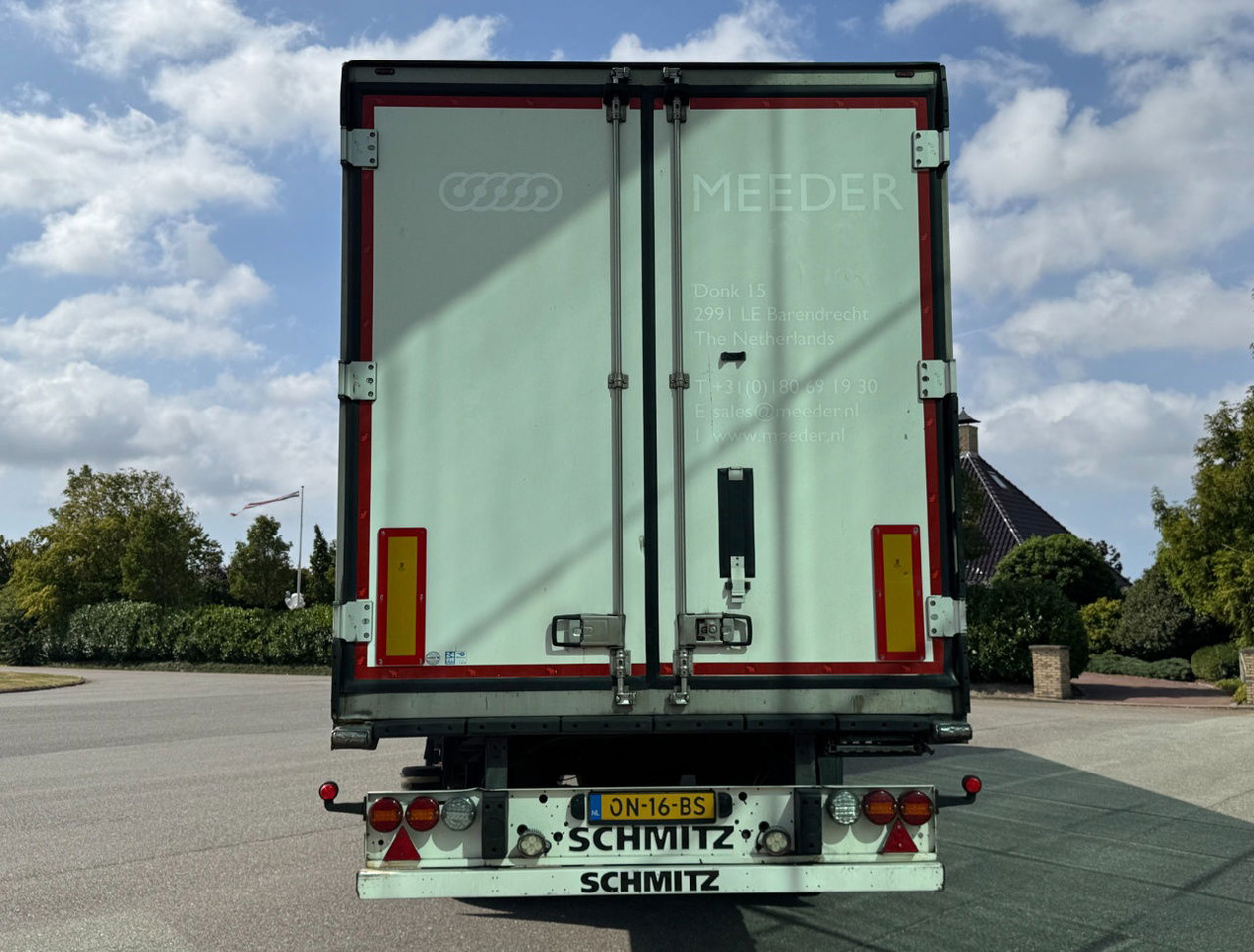 Schmitz Cargobull 3-AS Stuuras Carrier Vector 1550 Gegalvaniseerd Chassis Nieuwe APK Zeer Goede Banden TOP Staat NL Trailer - Koelwagen oplegger: afbeelding 4 Schmitz Cargobull 3-AS Stuuras Carrier Vector 1550 Gegalvaniseerd Chassis Nieuwe APK Zeer Goede Banden TOP Staat NL Trailer - Koelwagen oplegger: afbeelding 4