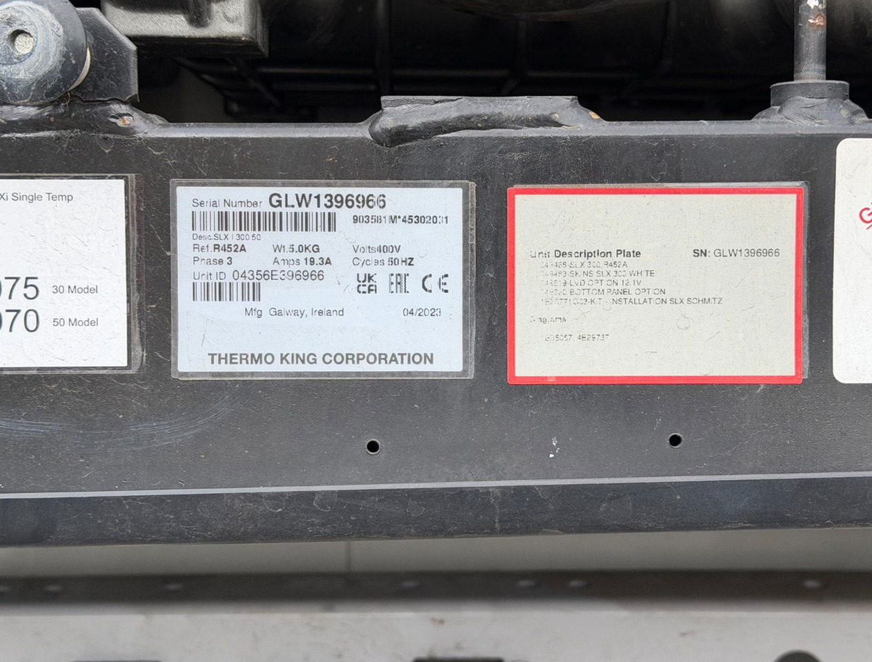 Koelwagen oplegger Schmitz Cargobull SCBS3B Thermo King SLXi 300 Only 502 Engine Hours Lift Axle Super Condition: afbeelding 9 Koelwagen oplegger Schmitz Cargobull SCBS3B Thermo King SLXi 300 Only 502 Engine Hours Lift Axle Super Condition: afbeelding 9