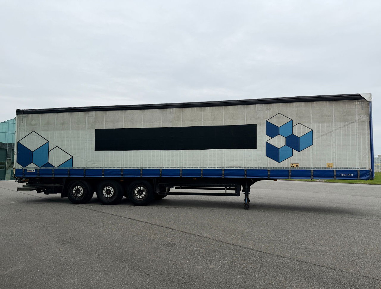 Schmitz Cargobull SCBS3T Disc Brakes Galvanised Chassis 2.000 KG Lift NL Trailer - Schuifzeiloplegger: afbeelding 5 Schmitz Cargobull SCBS3T Disc Brakes Galvanised Chassis 2.000 KG Lift NL Trailer - Schuifzeiloplegger: afbeelding 5