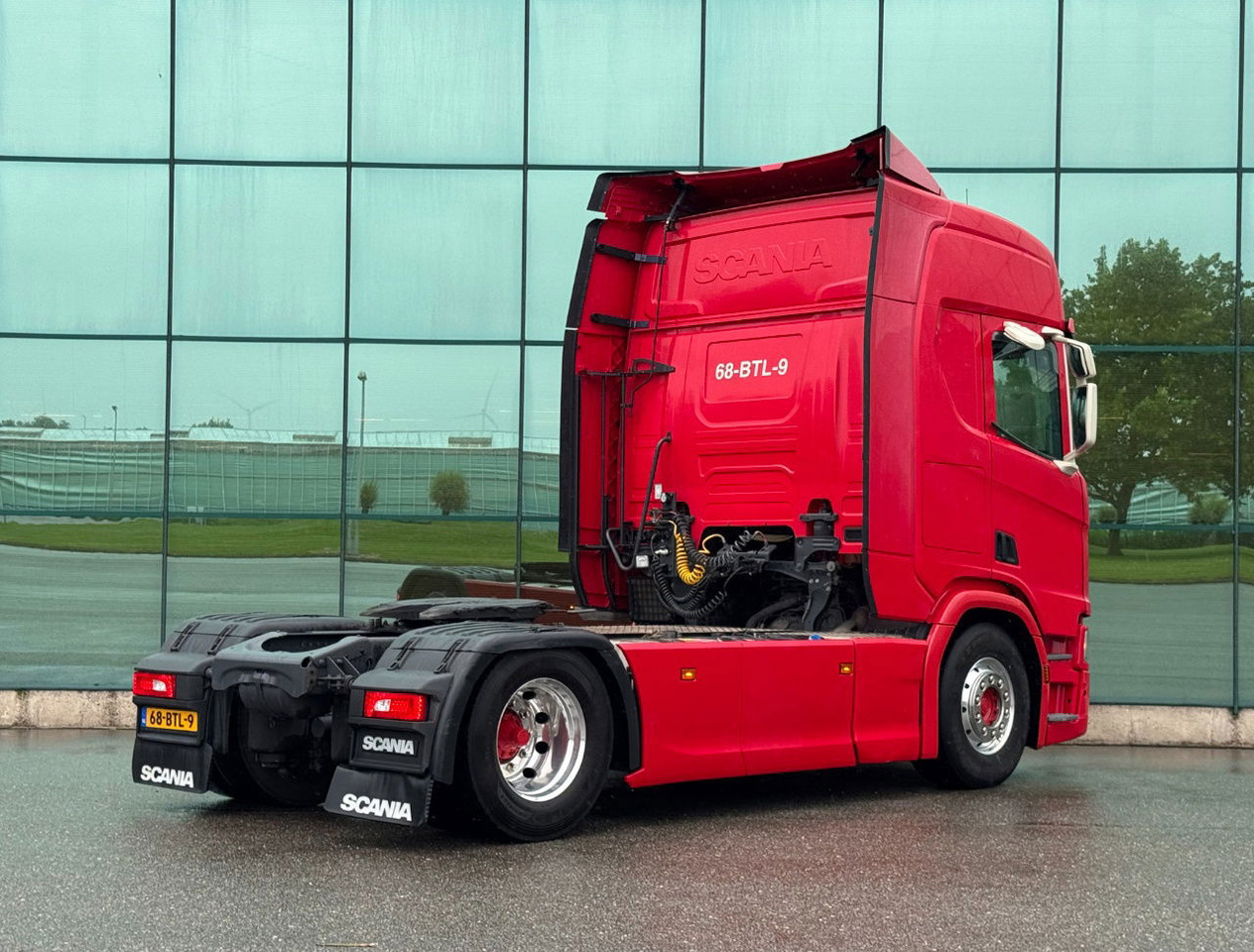 Scania R500 NGS Retarder 2x Tanks TOP Condition Truck - Trekker: afbeelding 4 Scania R500 NGS Retarder 2x Tanks TOP Condition Truck - Trekker: afbeelding 4