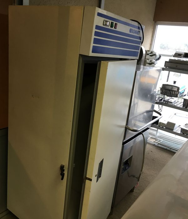 Tour refrigere Gastro ou 600x400 Armoires froides Self de presentation Table de decoupe refrigeree - Voedselverwerkende machine: afbeelding 4 Tour refrigere Gastro ou 600x400 Armoires froides Self de presentation Table de decoupe refrigeree - Voedselverwerkende machine: afbeelding 4